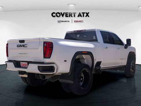 Used 2025 GMC Sierra 3500 Denali Ultimate AWD/4WD image 5