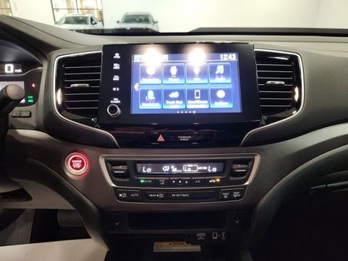 Used 2023 Honda Ridgeline RTL-E image 14