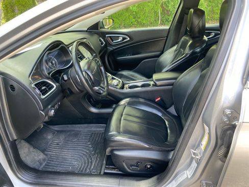 Used 2016 Chrysler 200 C AWD/4WD image 8