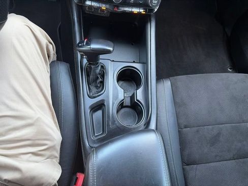 Used 2022 Dodge Durango GT RWD image 21