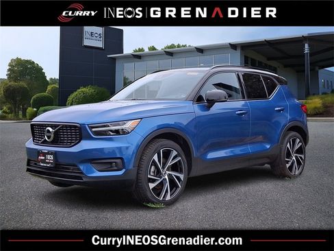 Used 2020 Volvo XC40 T5 R-Design w/ Protection Package Premier image 1