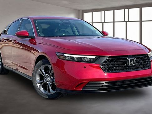 Used 2023 Honda Accord EX image 3
