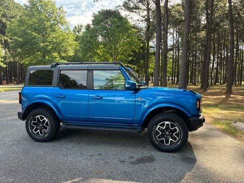Used 2021 Ford Bronco Outer Banks AWD/4WD image 3