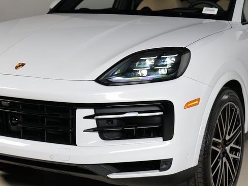 New 2026 Porsche Cayenne Coupe image 31