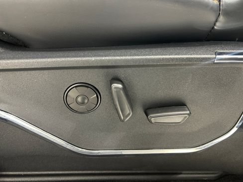 Certified 2024 Ford F350 Platinum AWD/4WD image 23