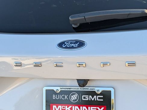 Used 2025 Ford Escape ST-Line FWD image 8