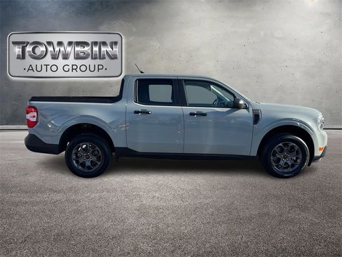 Used 2022 Ford Maverick XLT image 3