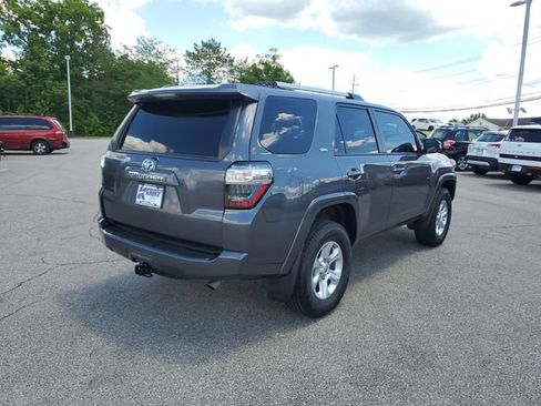 Used 2023 Toyota 4Runner SR5 Premium w/ Moonroof Package AWD/4WD image 4
