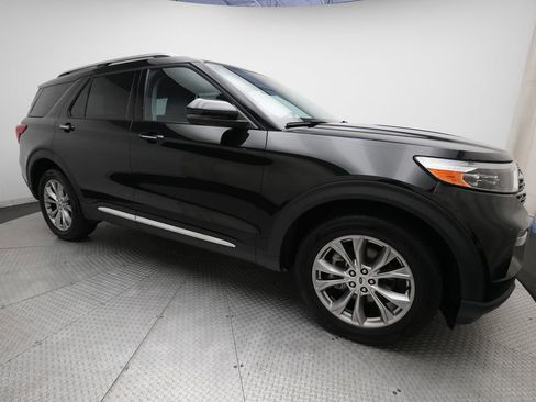 Used 2023 Ford Explorer Limited w/ Equipment Group 301A image 37