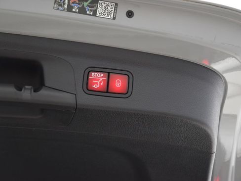 Used 2024 Mercedes-Benz GLE 580 4MATIC image 31