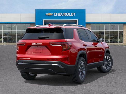 New 2026 GMC Terrain Elevation w/ Elevation Premium Package image 4