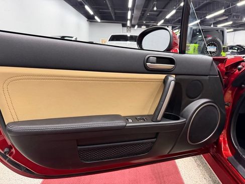 Used 2010 MAZDA MX-5 Miata Grand Touring w/ Premium Pkg RWD image 26