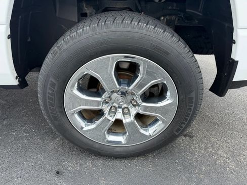 Used 2019 RAM 1500 Big Horn AWD/4WD image 43