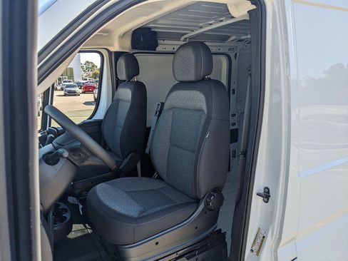 New 2026 RAM ProMaster 2500 image 25