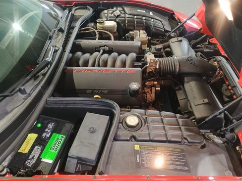 Used 1998 Chevrolet Corvette Convertible image 30