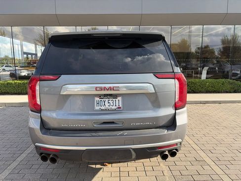 Used 2022 GMC Yukon Denali w/ Denali Premium Package AWD/4WD image 6