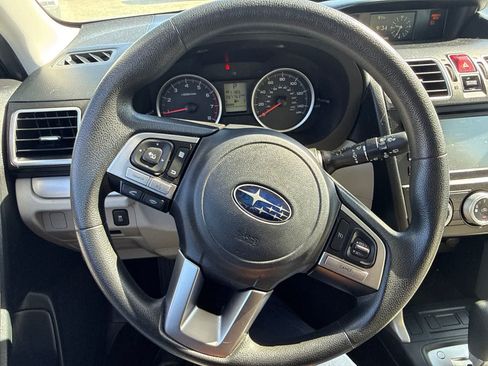 Used 2017 Subaru Forester 2.5i w/ Alloy Wheel Package AWD/4WD image 22
