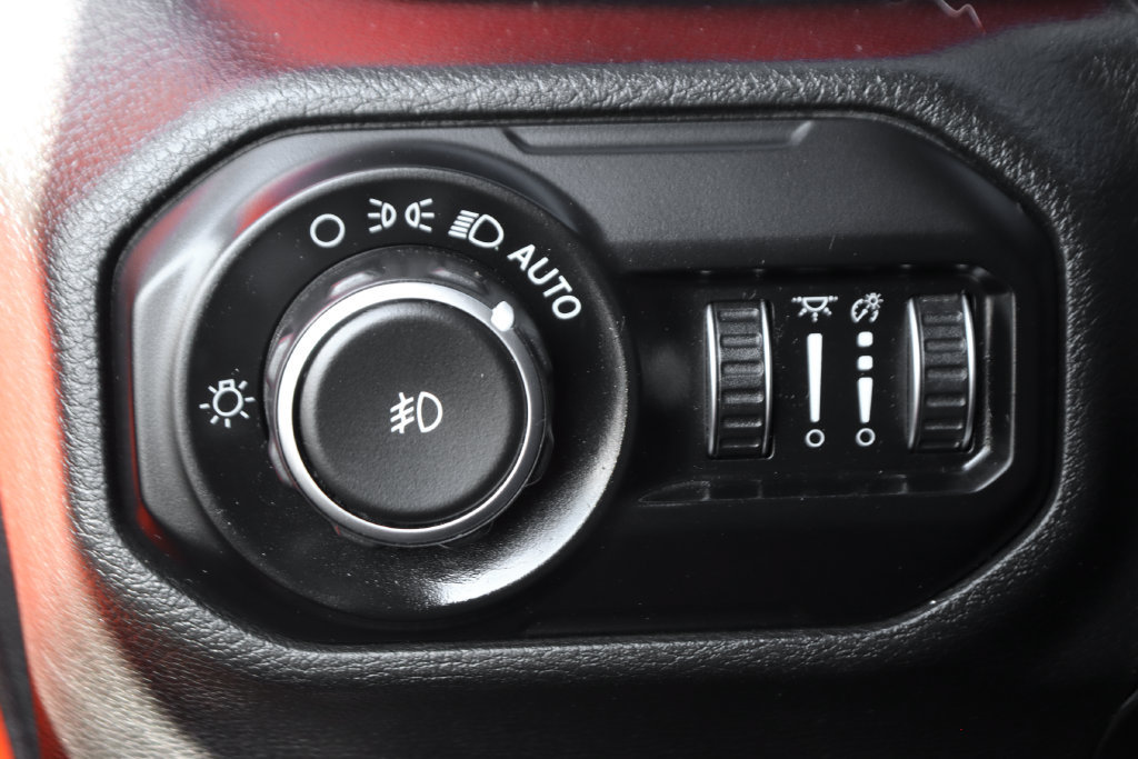 Used 2020 Jeep Wrangler Unlimited Rubicon AWD/4WD image 21