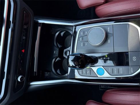 Used 2022 BMW i4 eDrive40 w/ Premium Package image 22