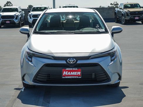 New 2026 Toyota Corolla LE FWD image 2