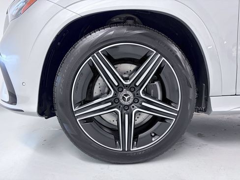 Certified 2025 Mercedes-Benz GLE 450e 4MATIC image 11