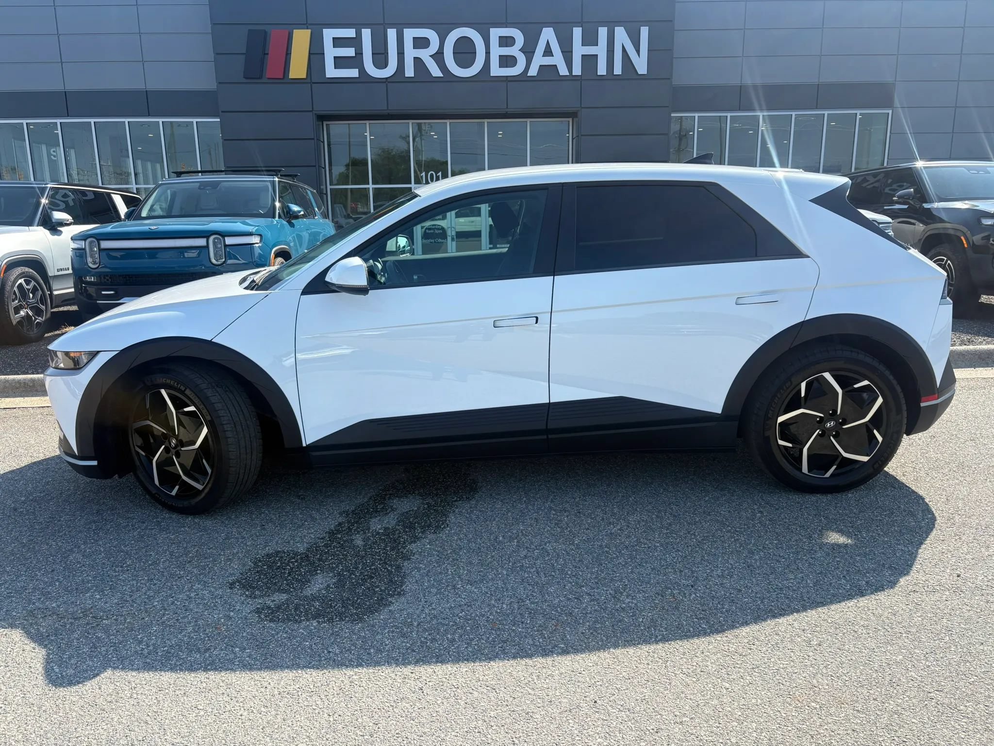Used 2024 Hyundai Ioniq 5 SEL RWD image 2