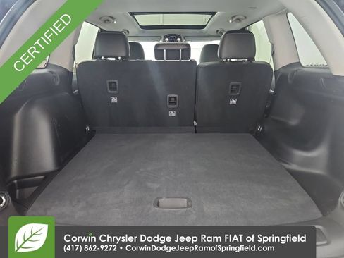 Used 2023 Jeep Grand Cherokee Limited w/ Trailer Tow Prep Group (B) AWD/4WD image 17