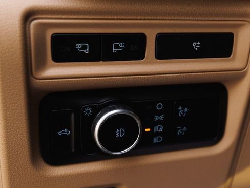 Certified 2023 Ford F150 XLT w/ Equipment Group 301A Mid image 30