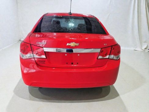 Used 2016 Chevrolet Cruze LT image 16
