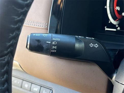 Used 2023 Nissan Pathfinder Platinum w/ Cargo Package image 24