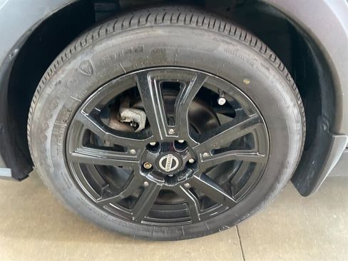 Used 2021 Nissan Kicks SR w/ SR Premium Package FWD image 22