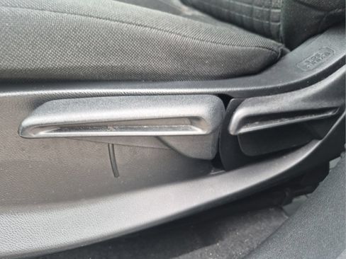 Certified 2024 Honda HR-V LX image 14