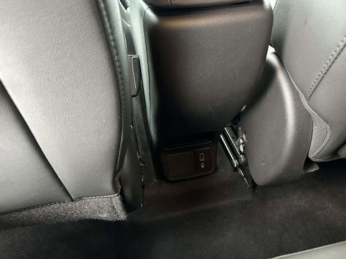 Used 2022 Buick Encore GX Preferred w/ Cold Weather Comfort Package image 11