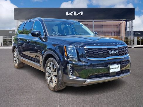 Certified 2022 Kia Telluride S AWD/4WD image 1