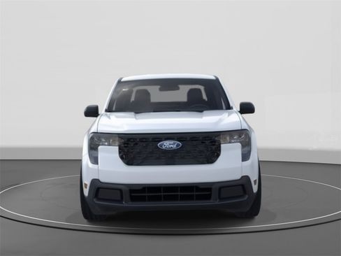 New 2025 Ford Maverick XLT w/ Equipment Group 302A image 6