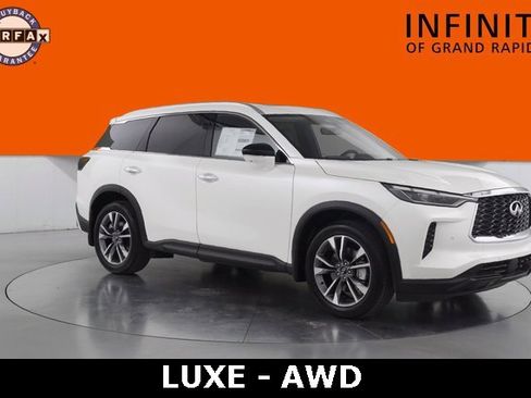 Used 2023 INFINITI QX60 Luxe image 1