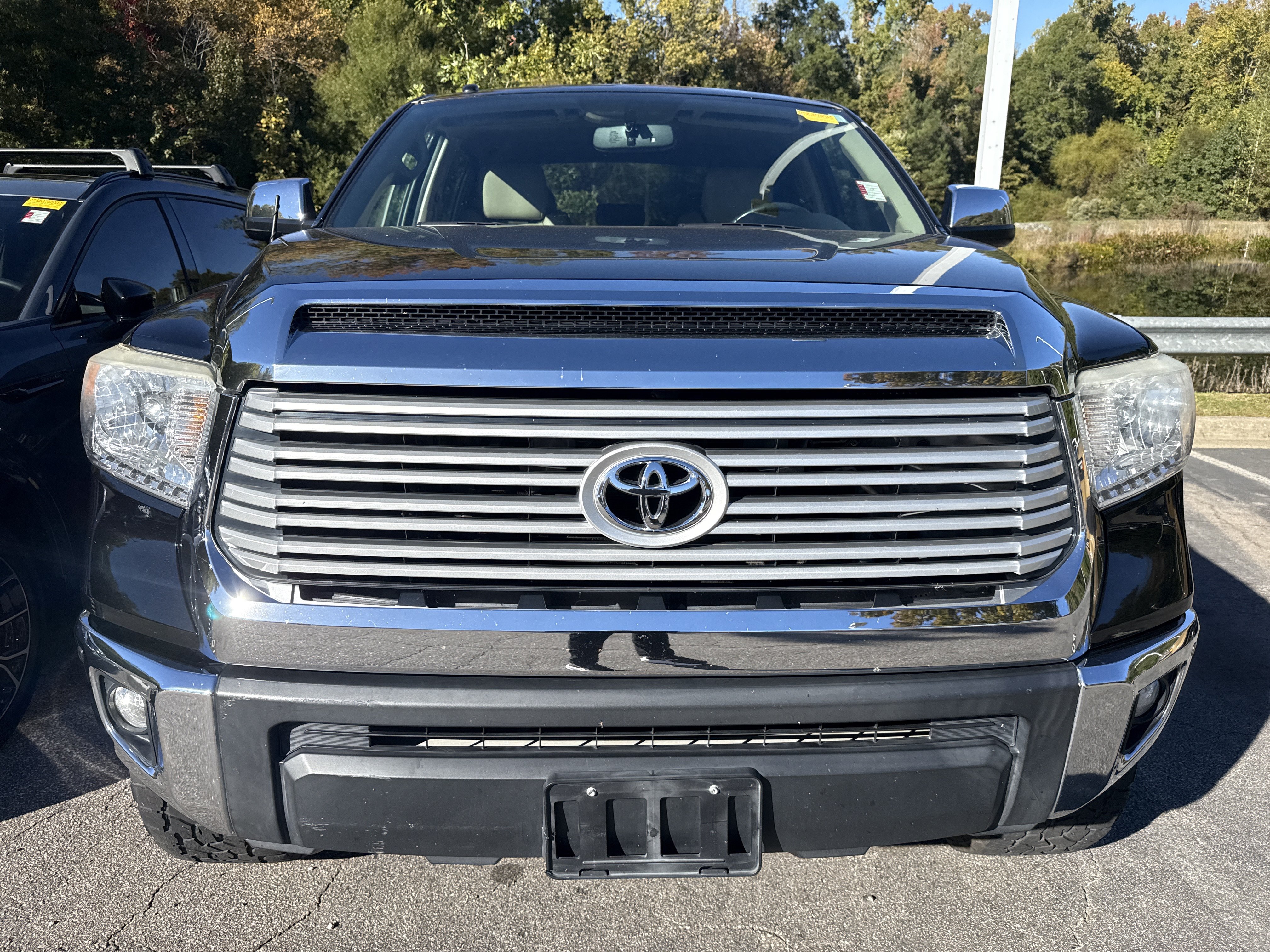 Used 2015 Toyota Tundra Limited w/ Limited Premium Package AWD/4WD image 3