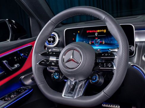 New 2026 Mercedes-Benz GLC 43 AMG 4MATIC image 16