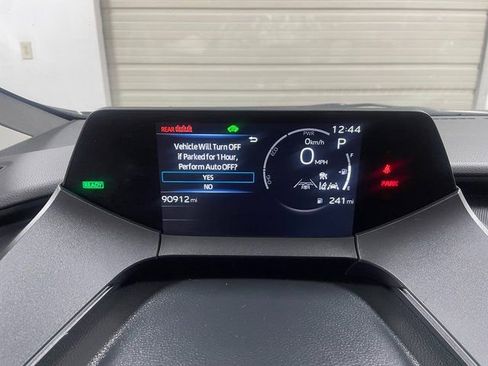 Used 2023 Toyota Prius XLE image 14