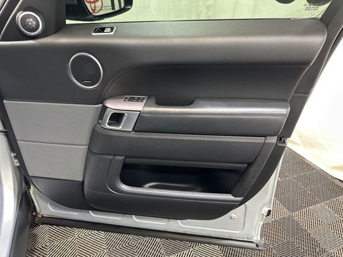 Used 2020 Land Rover Range Rover Sport HSE AWD/4WD image 9