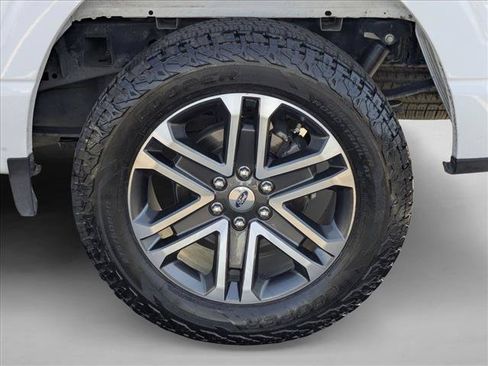 Used 2021 Ford F150 Lariat w/ Equipment Group 502A High RWD image 24