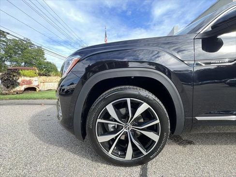 New 2026 Volkswagen Atlas Cross Sport SEL Premium R-Line AWD/4WD image 10