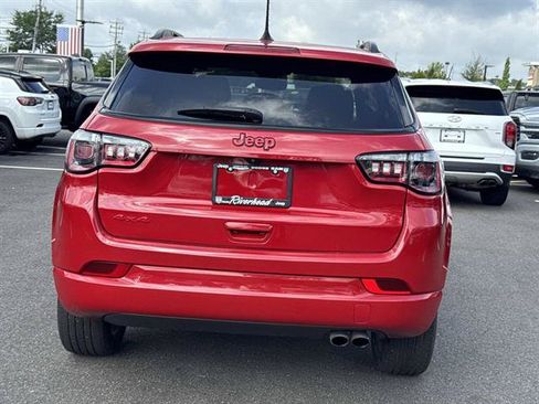 Used 2022 Jeep Compass Limited AWD/4WD image 6
