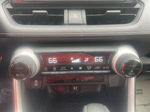 Used 2019 Toyota RAV4 XLE image 21