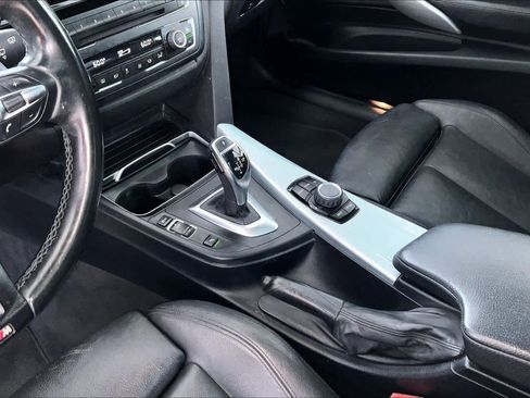 Used 2016 BMW 328i Gran Turismo xDrive AWD/4WD image 17
