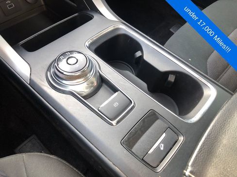 Used 2017 Ford Fusion SE image 22
