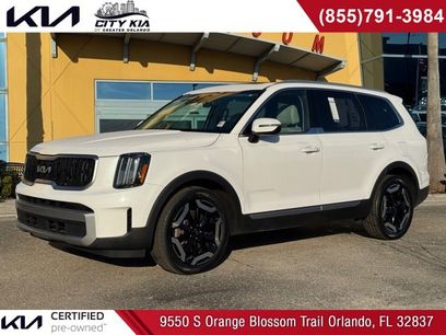 Used 2023 Kia Telluride EX w/ EX Captain's Chair Package
