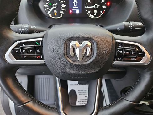 Used 2024 RAM ProMaster 3500 w/ Cold Weather Group image 11