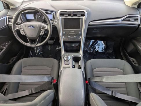 Used 2020 Ford Fusion SE FWD image 26