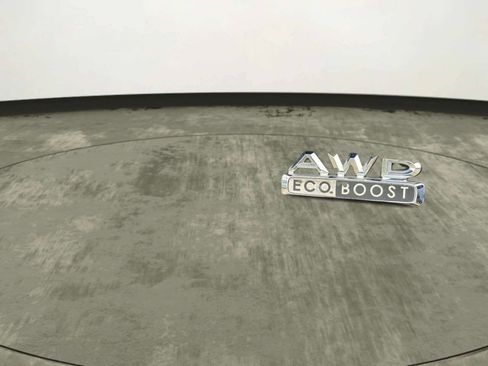 Used 2016 Lincoln MKX Reserve w/ Luxury Package image 36